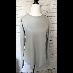 Ladies fitted Long sleeved HeatGear Athletic Top